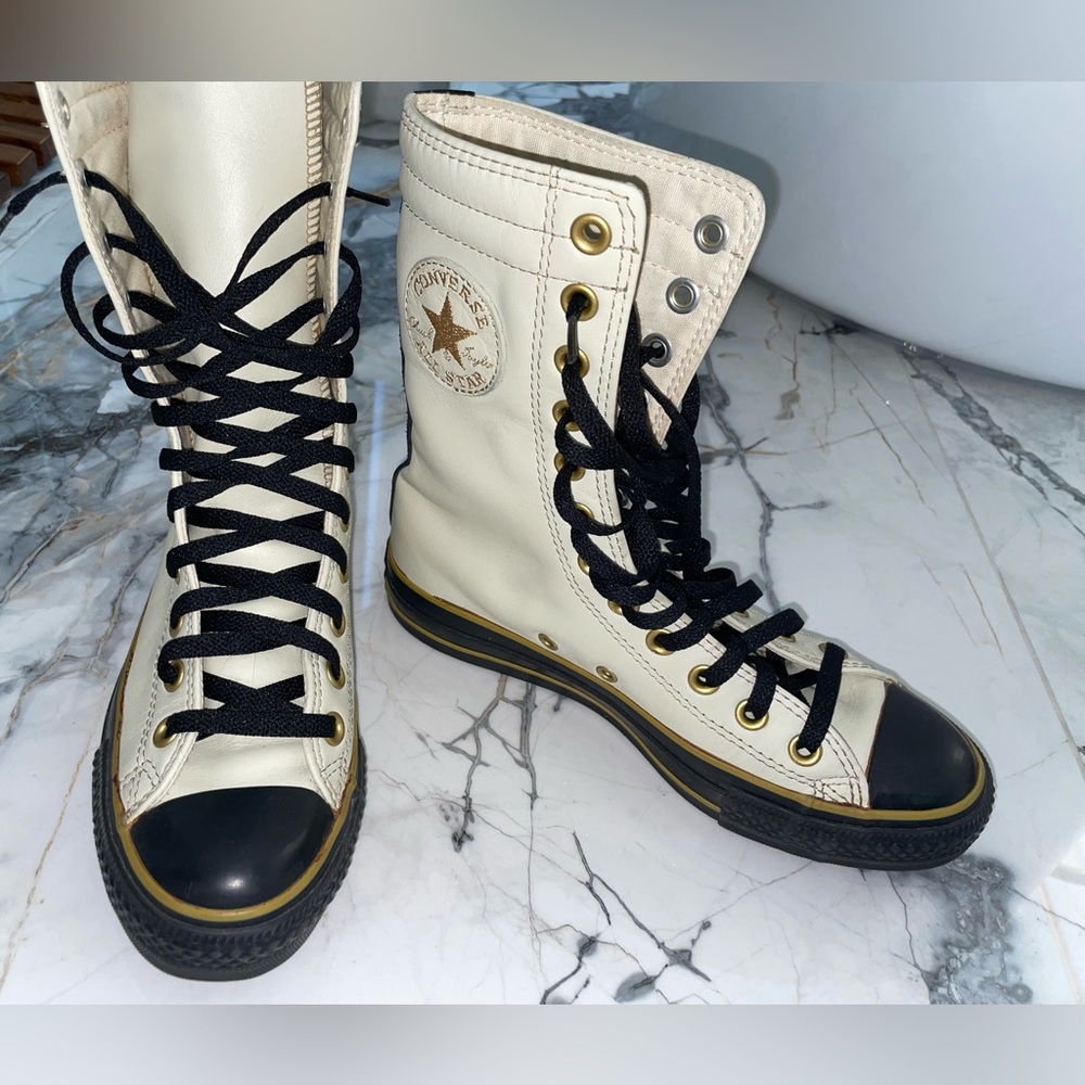 CONVERSE Off-White/Black/Gold Leather Chuck Taylor Sz 4.5 Men’s